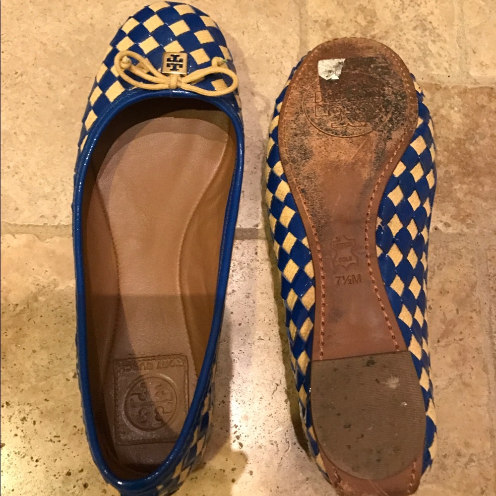 Tory Butch . Good condition - Picture 2 of 4